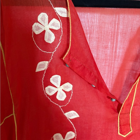 Elegant Red Floral Embroidered Long Sleeve Dress - Picture 7 of 12